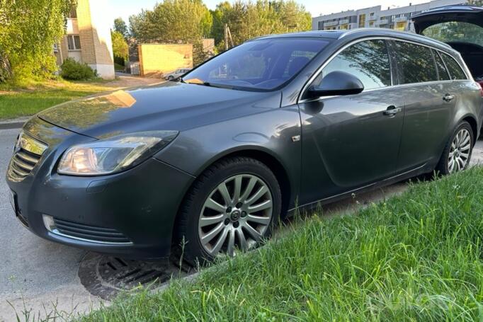 Opel Insignia A Sports Tourer wagon 5-doors