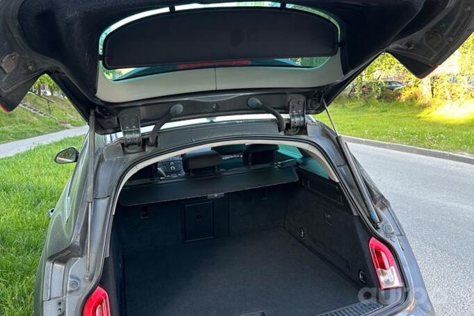 Opel Insignia A Sports Tourer wagon 5-doors