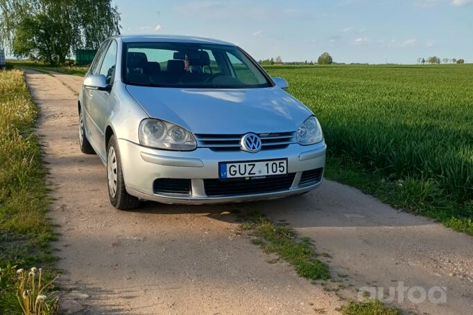 Volkswagen Golf 5 generation Hatchback 5-doors