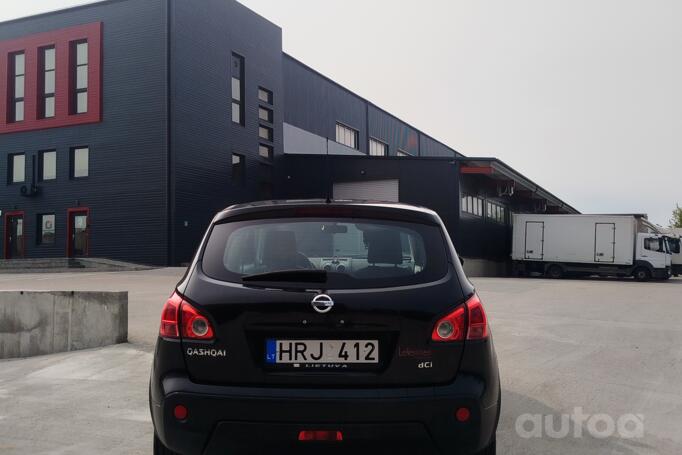 Nissan Qashqai 1 generation Crossover 5-doors