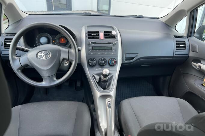 Toyota Auris 1 generation Hatchback 5-doors