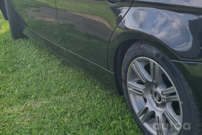 BMW 3 Series E90/E91/E92/E93 Sedan