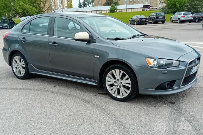 Mitsubishi Lancer X Sportback hatchback 5-doors