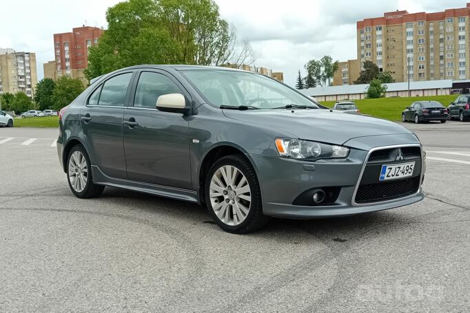 Mitsubishi Lancer X Sportback hatchback 5-doors