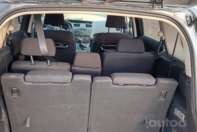 Mazda 5 CW Minivan