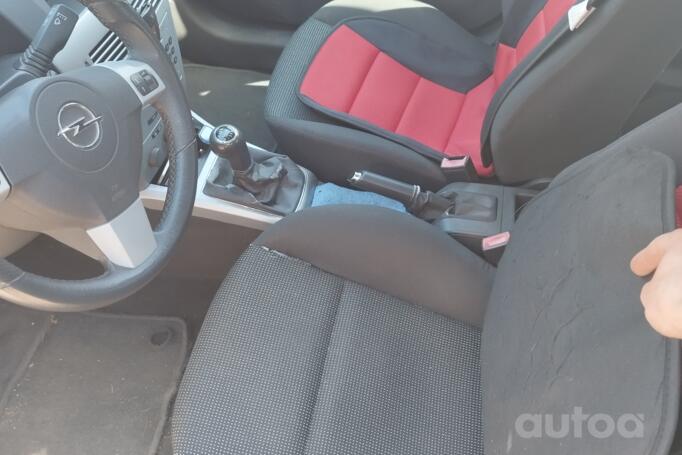 Opel Astra OPC H