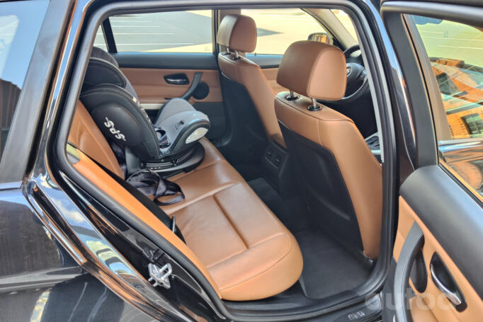 BMW 3 Series E90/E91/E92/E93 [restyling] Touring wagon