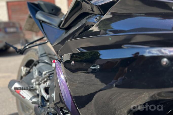 Yamaha YZF