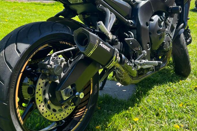 Yamaha FZ