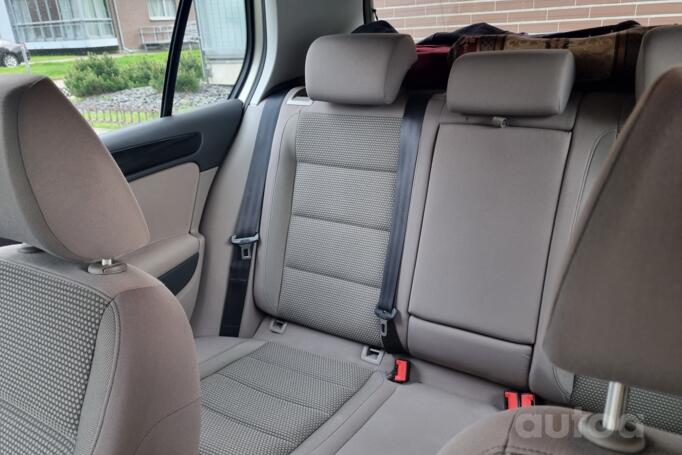 Volkswagen Golf 6 generation Hatchback 5-doors