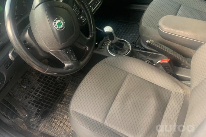 Skoda Roomster 1 generation Minivan 5-doors
