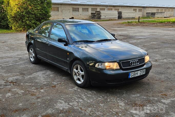Audi A4 B5 [restyling] Sedan