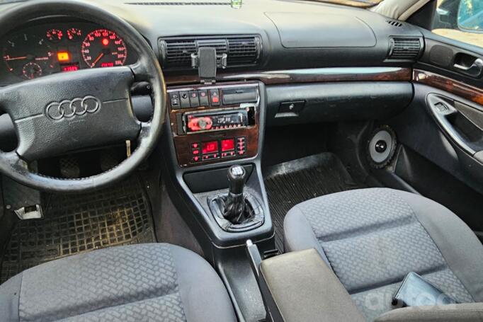 Audi A4 B5 [restyling] Sedan