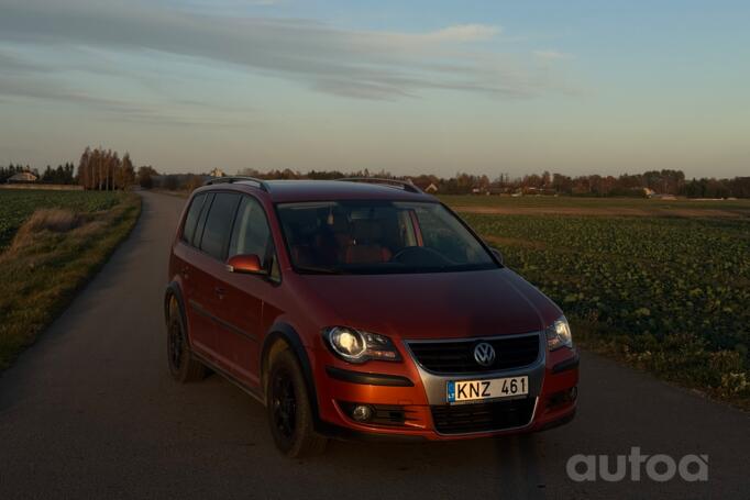 Volkswagen Touran 1 generation [restyling] Cross minivan 5-doors
