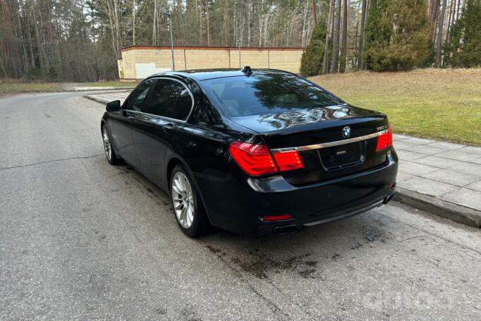 BMW 7 Series F01/F02 Sedan