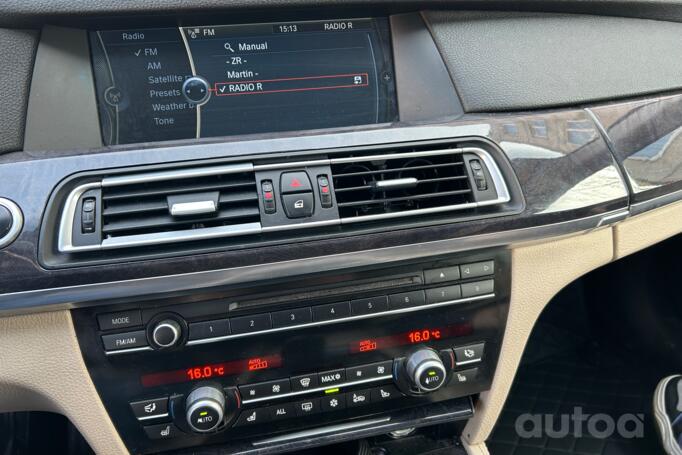 BMW 7 Series F01/F02 Sedan