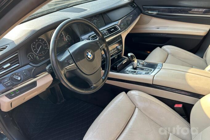 BMW 7 Series F01/F02 Sedan