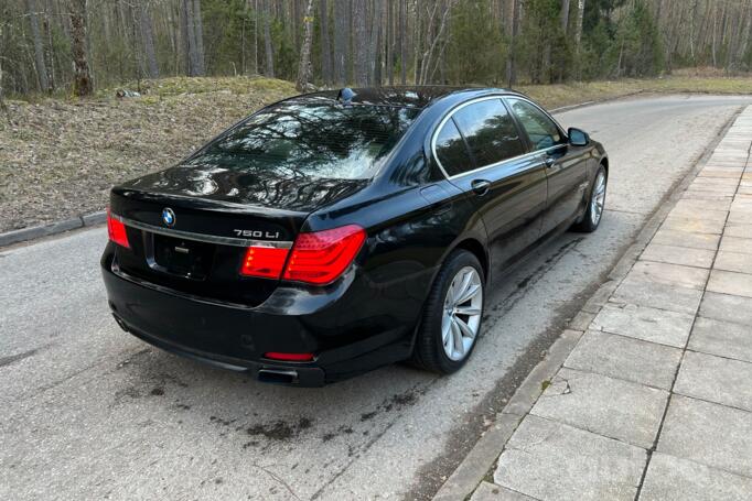 BMW 7 Series F01/F02 Sedan
