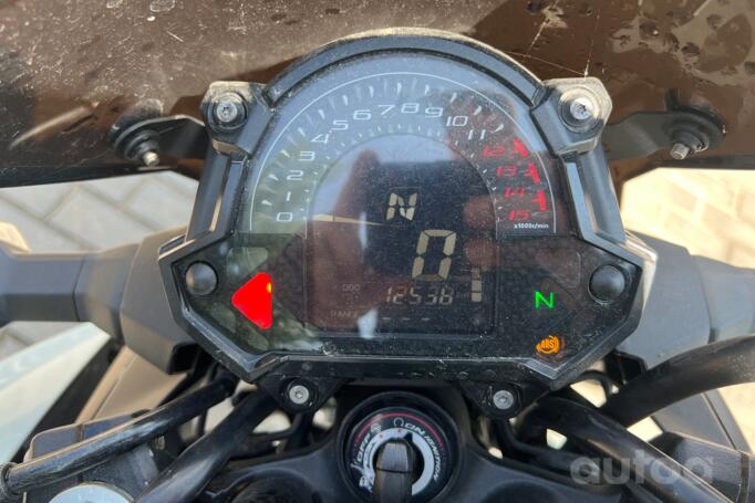 Kawasaki Z400