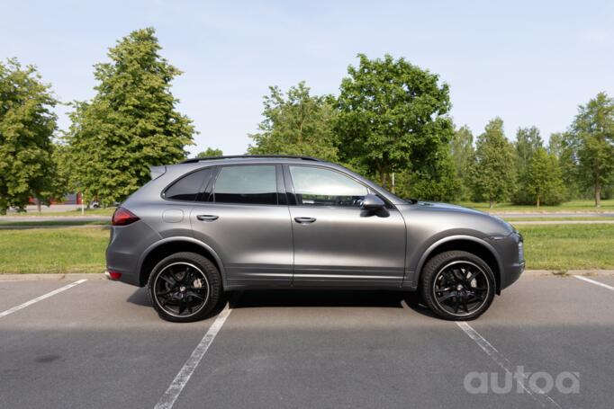 Porsche Cayenne 958 Crossover