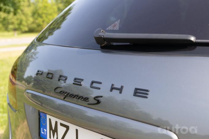 Porsche Cayenne 958 Crossover