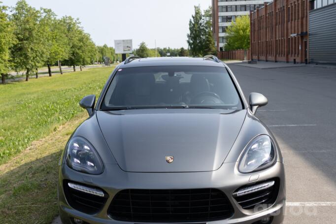 Porsche Cayenne 958 Crossover