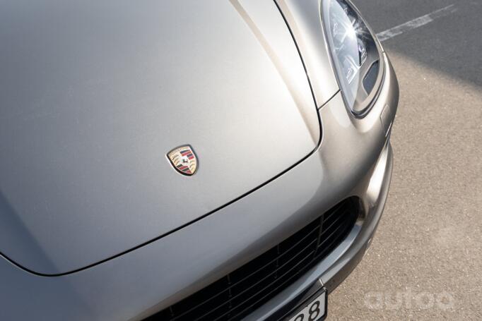 Porsche Cayenne 958 Crossover