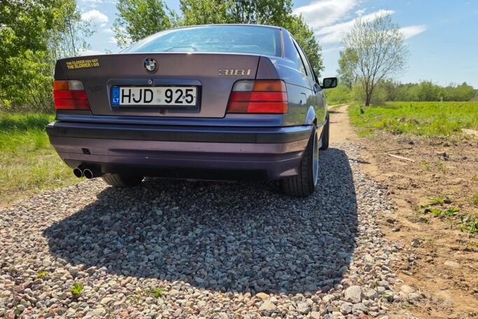 BMW 3 Series E36 Sedan