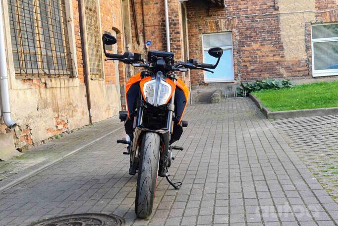 KTM Duke