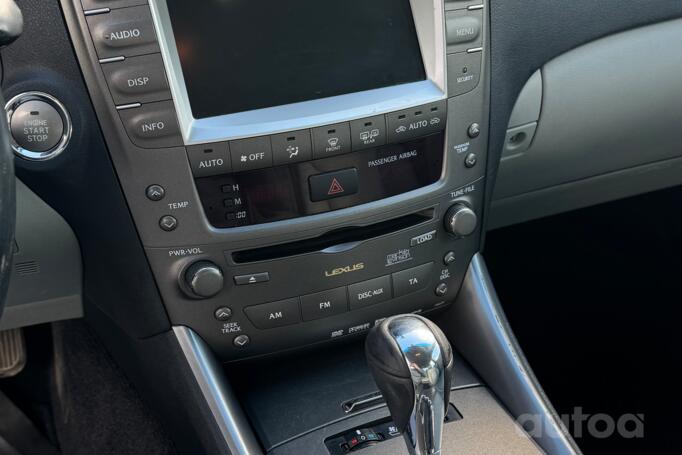 Lexus IS XE20 Sedan 4-doors