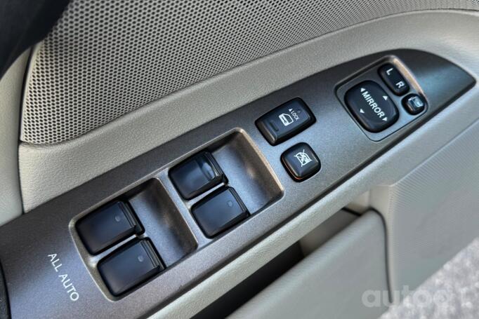 Lexus IS XE20 Sedan 4-doors