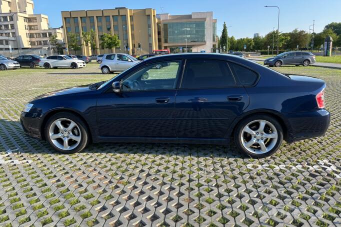 Subaru Legacy 4 generation Sedan