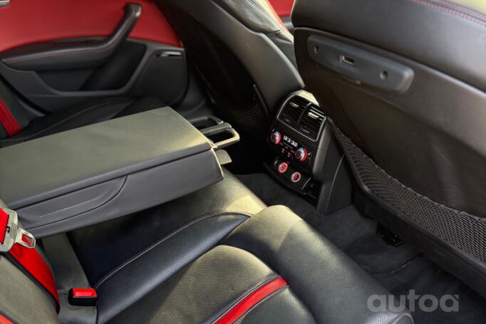 Audi A6 4G/C7 Avant wagon 5-doors