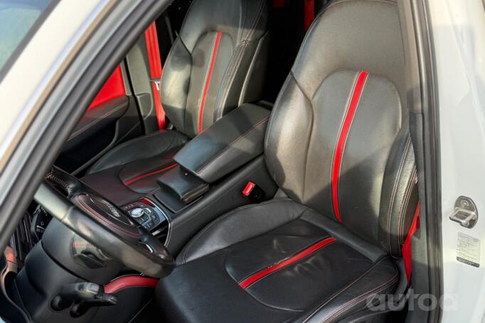 Audi A6 4G/C7 Avant wagon 5-doors