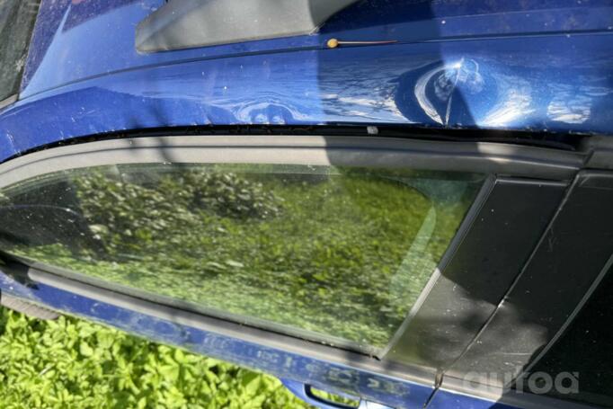 Volkswagen Passat B6 wagon 5-doors