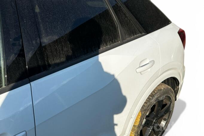 Audi Q2 1 generation Crossover
