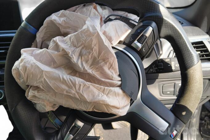 BMW 1 Series F20/F21 [restyling] Hatchback