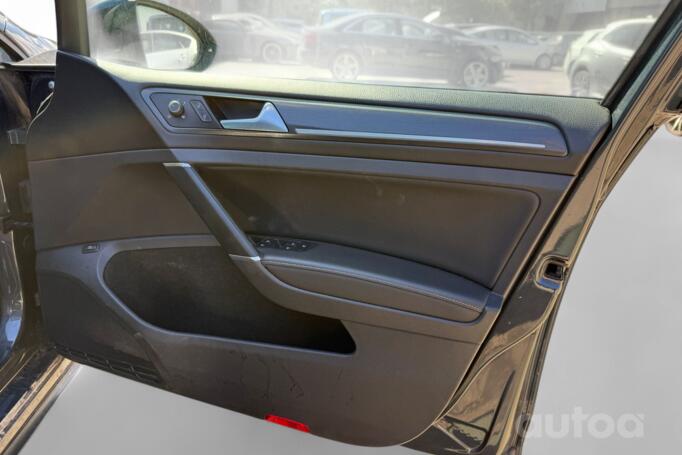 Volkswagen Golf 7 generation [restyling] Hatchback 5-doors