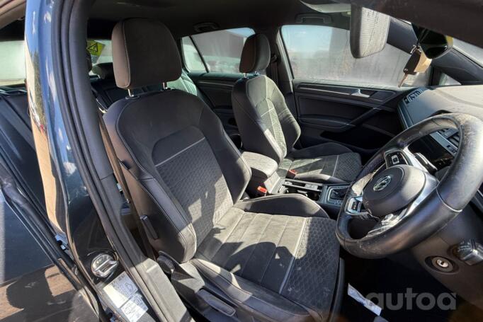 Volkswagen Golf 7 generation [restyling] Hatchback 5-doors