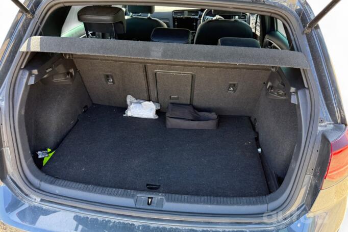 Volkswagen Golf 7 generation [restyling] Hatchback 5-doors