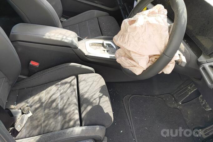 BMW 1 Series F70