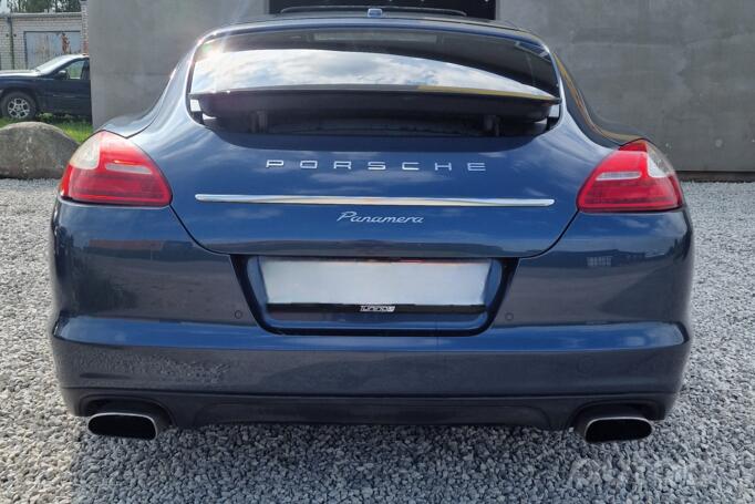 Porsche Panamera 970 Liftback