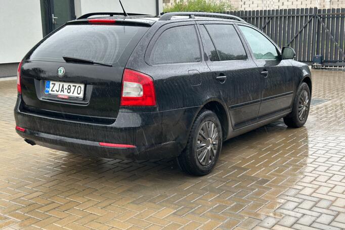 Skoda Octavia 2 generation [restyling] Combi wagon 5-doors