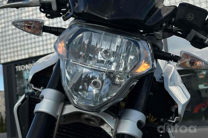 Aprilia Shiver
