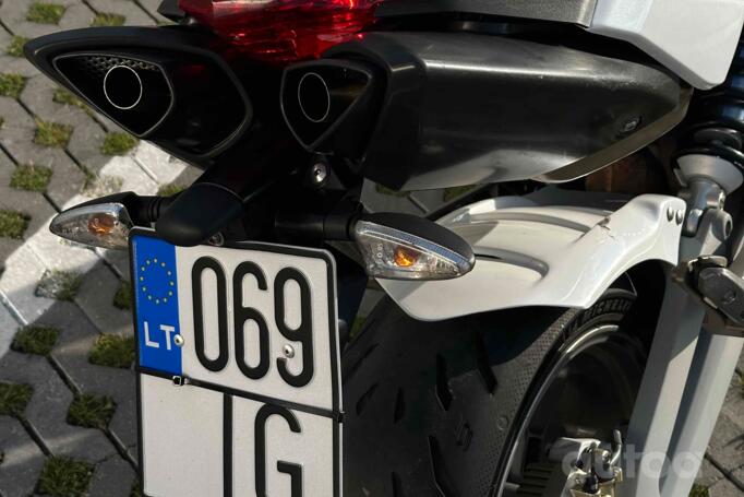 Aprilia Shiver