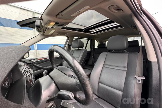 BMW X5 E70 [restyling] Crossover
