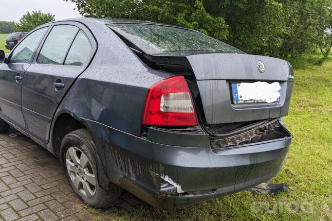 Skoda Octavia 2 generation [restyling] Liftback 5-doors