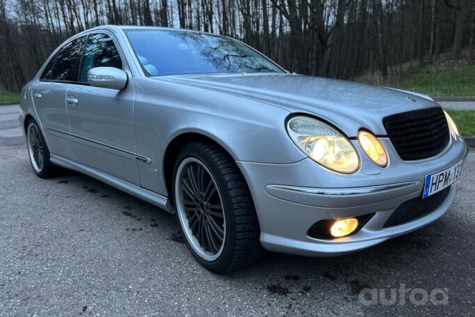 Mercedes-Benz E-Class W211 Sedan