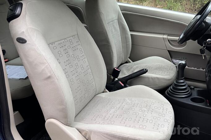 Ford Fiesta 5 generation Hatchback 3-doors