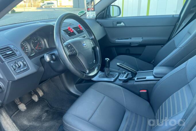 Volvo V50 1 generation [restyling]